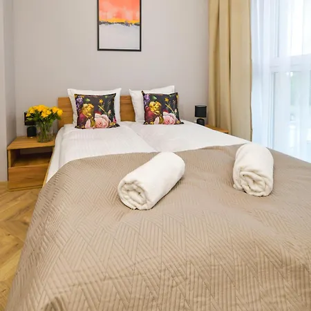 Sunshine By Housine Apartment Zator Exterior photo